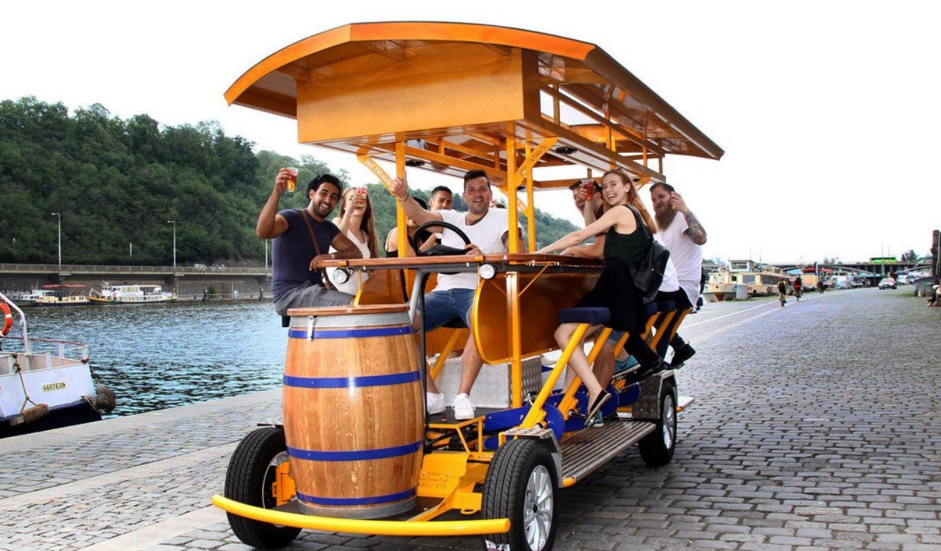 Аренда автомобиля для пивных туров: Исследование пивоваренных пунктов назначения